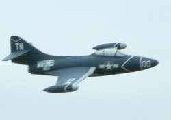 EDF electric jet model in flight
